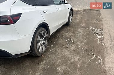 Позашляховик / Кросовер Tesla Model Y 2023 в Звенигородці