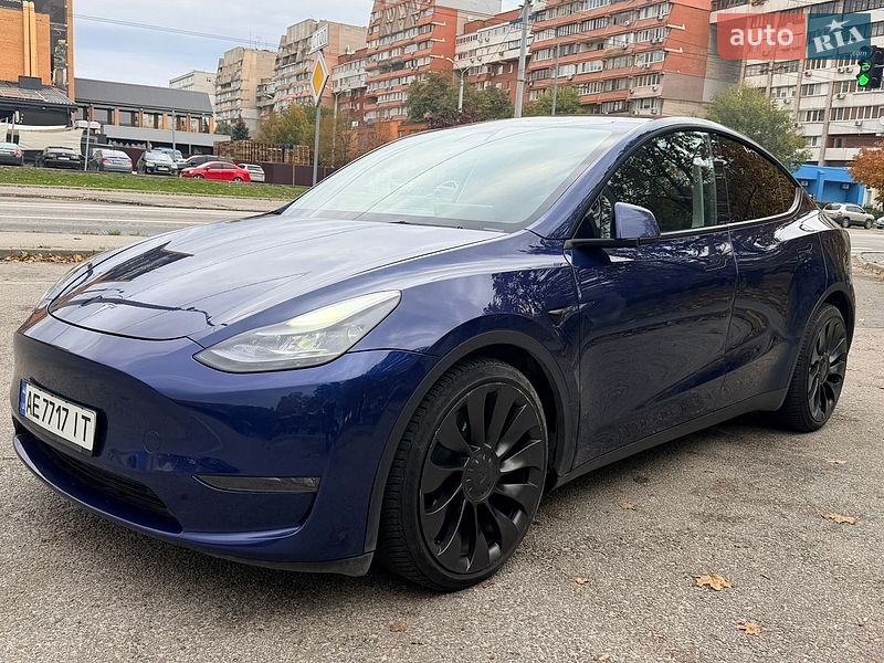Tesla Model Y 2022