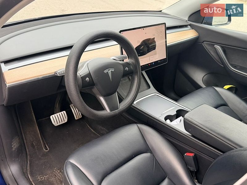 Позашляховик / Кросовер Tesla Model Y 2022 в Дніпрі