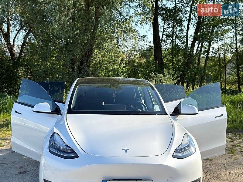 Позашляховик / Кросовер Tesla Model Y 2021 в Львові фото 22 Позашляховик / Кросовер Tesla Model Y 2021 в Львові