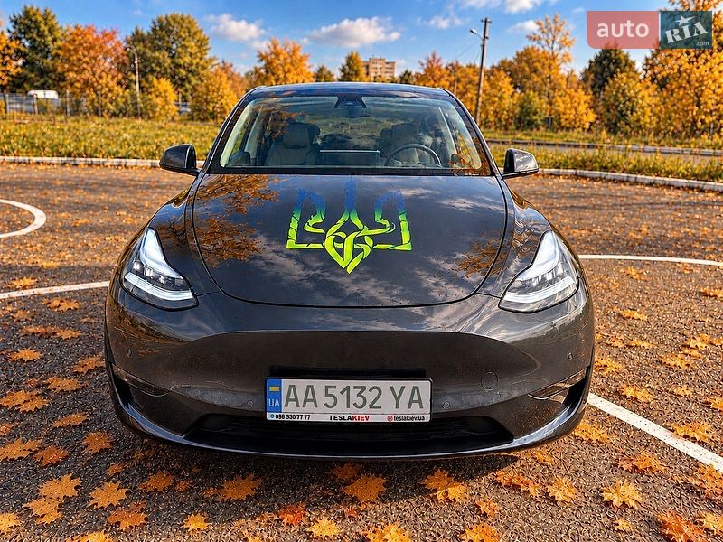 Позашляховик / Кросовер Tesla Model Y 2020 в Києві