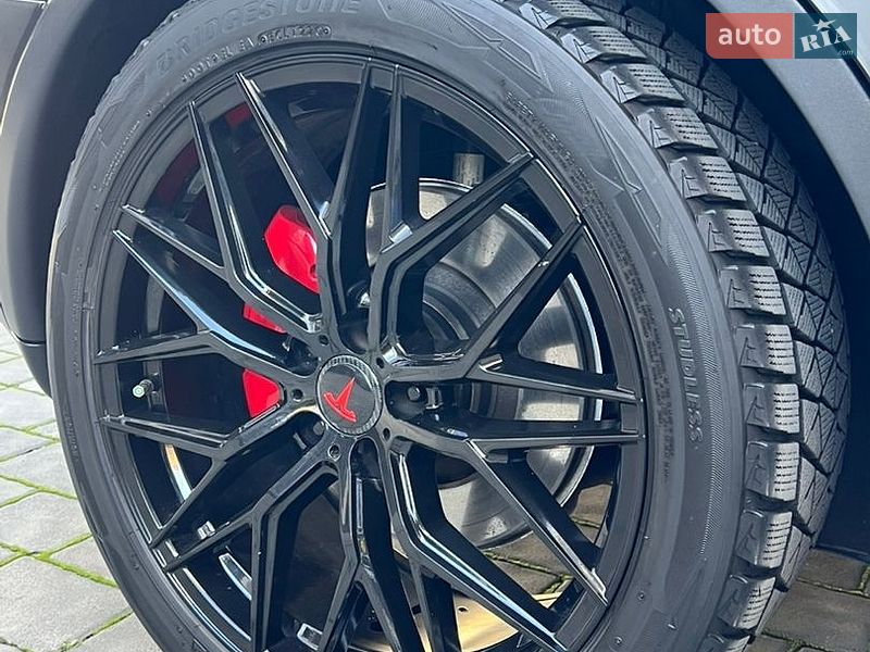 Внедорожник / Кроссовер Tesla Model Y 2021 в Ивано-Франковске