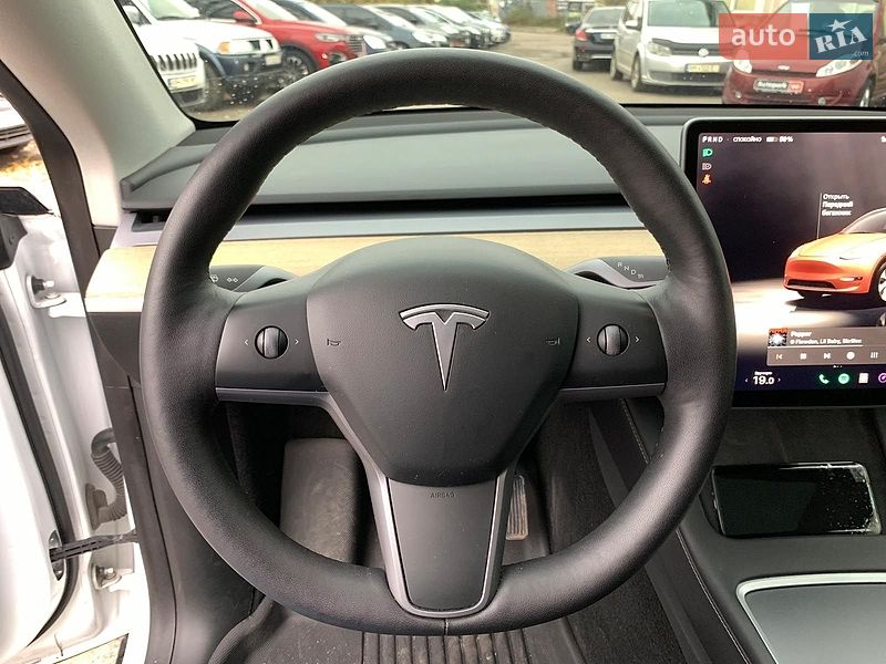 Позашляховик / Кросовер Tesla Model Y 2022 в Вінниці