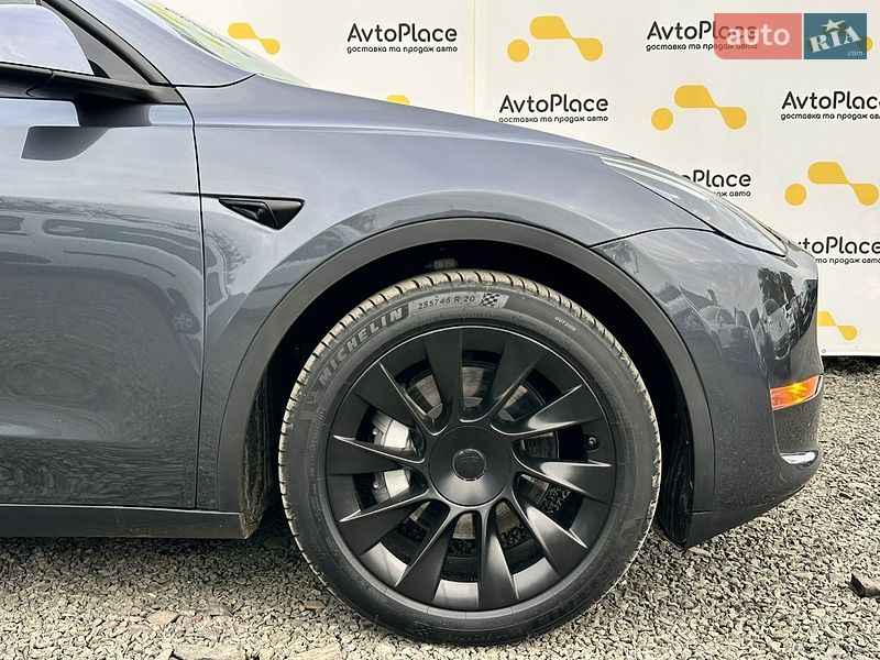 Внедорожник / Кроссовер Tesla Model Y 2023 в Луцке
