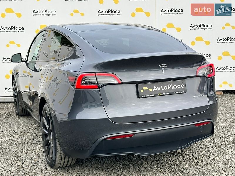 Внедорожник / Кроссовер Tesla Model Y 2023 в Луцке