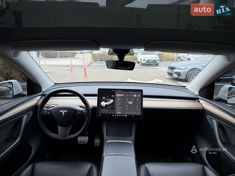 Позашляховик / Кросовер Tesla Model Y 2022 в Києві