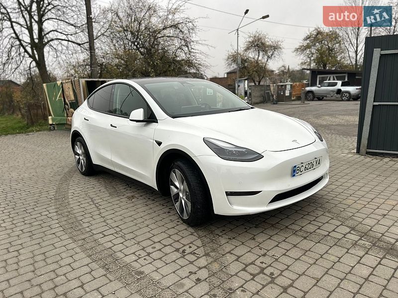 Внедорожник / Кроссовер Tesla Model Y 2022 в Львове