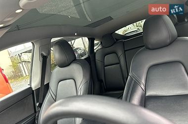 Внедорожник / Кроссовер Tesla Model Y 2022 в Львове