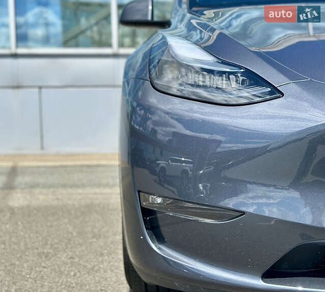 Позашляховик / Кросовер Tesla Model Y 2023 в Києві
