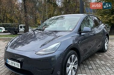Внедорожник / Кроссовер Tesla Model Y 2023 в Львове
