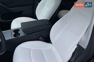 Внедорожник / Кроссовер Tesla Model Y 2023 в Львове