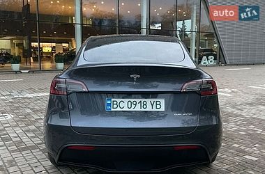 Внедорожник / Кроссовер Tesla Model Y 2023 в Львове