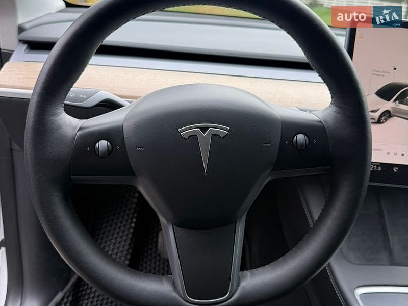 Внедорожник / Кроссовер Tesla Model Y 2022 в Белой Церкви