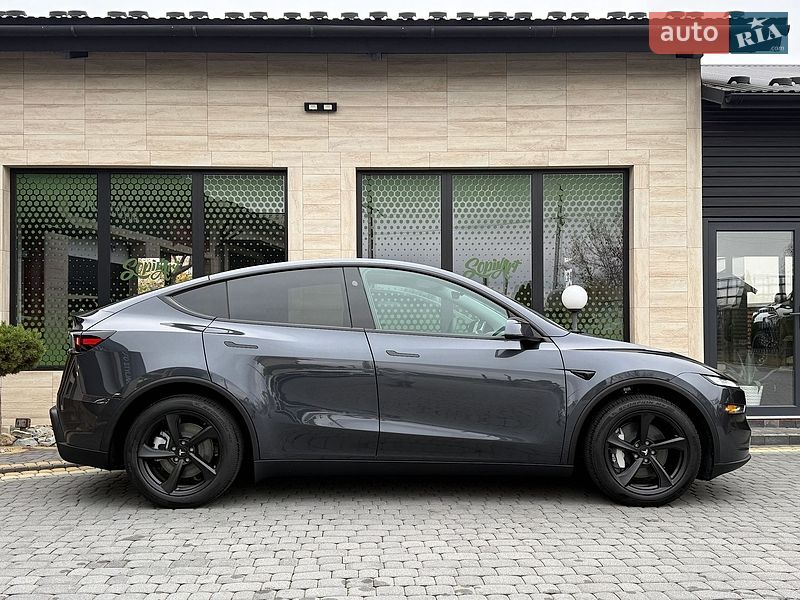 Внедорожник / Кроссовер Tesla Model Y 2025 в Коломые