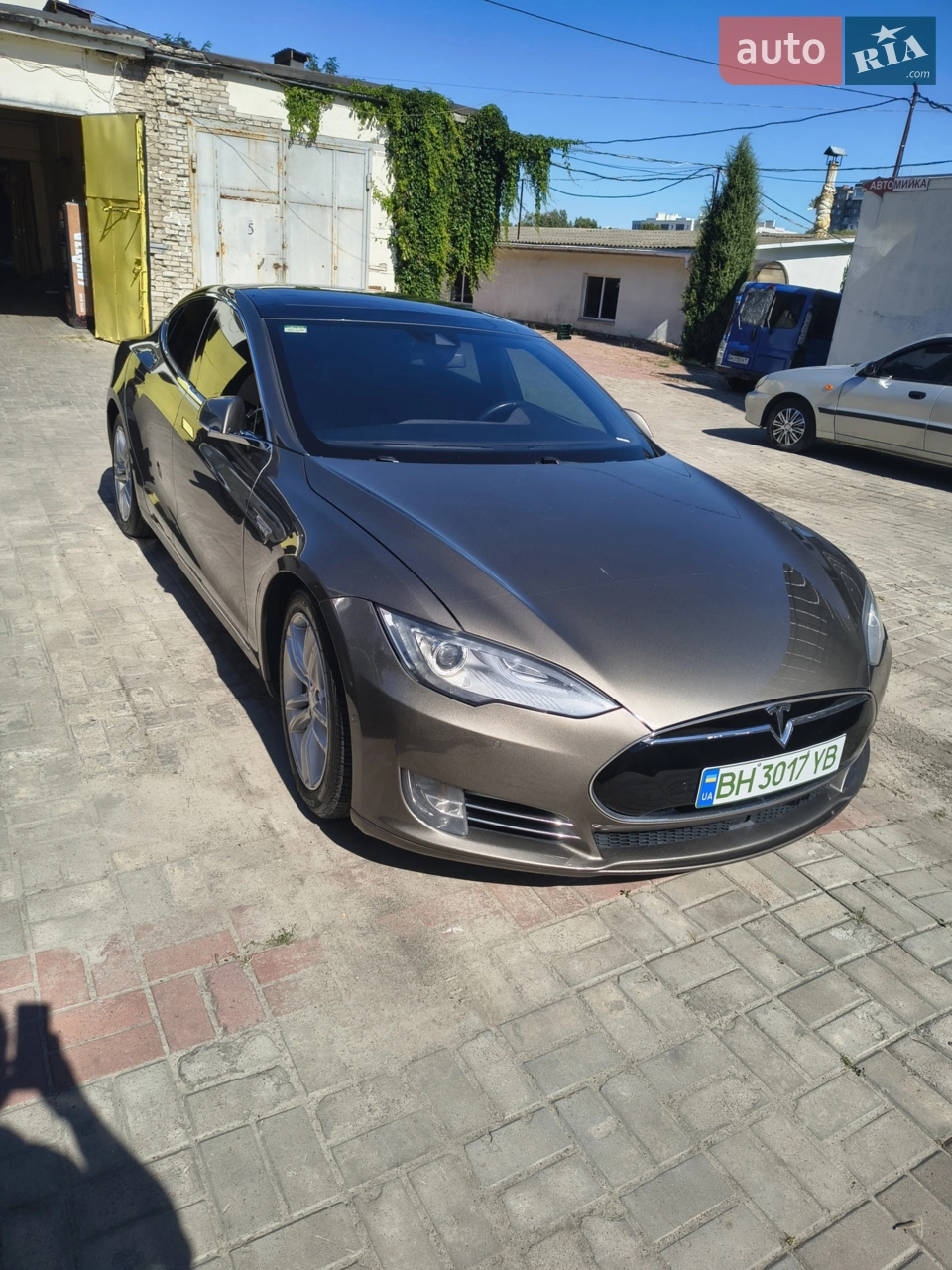 2015 Tesla Model S - мініатюра 15
