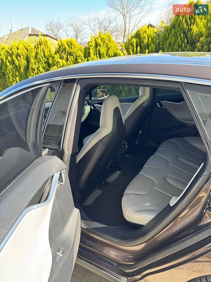2013 Tesla Model S - мініатюра 44