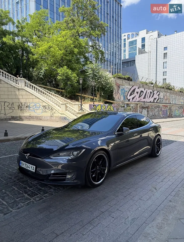 2016 Tesla Model S - мініатюра 13