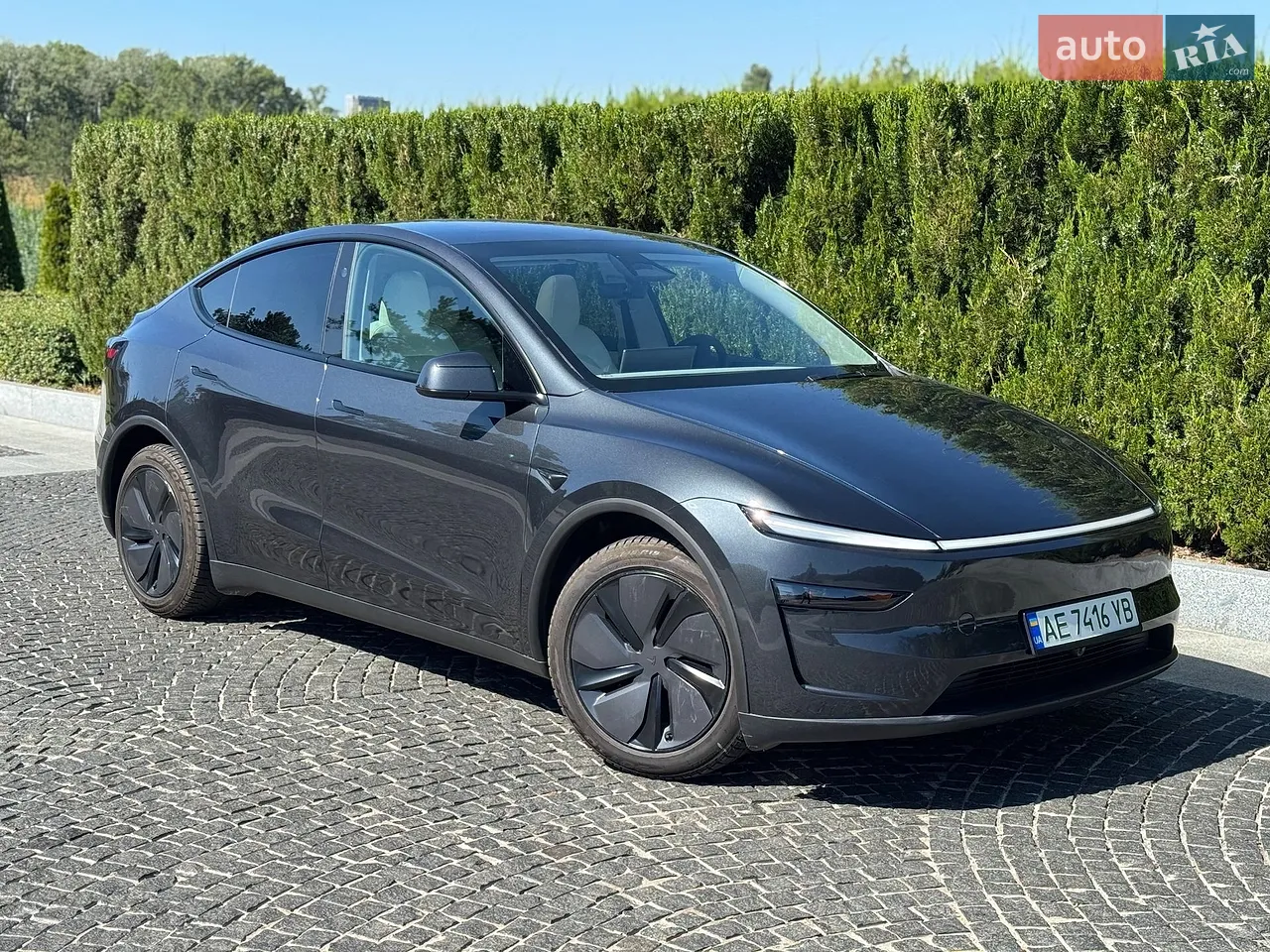 2025 Tesla Model Y - мініатюра 68