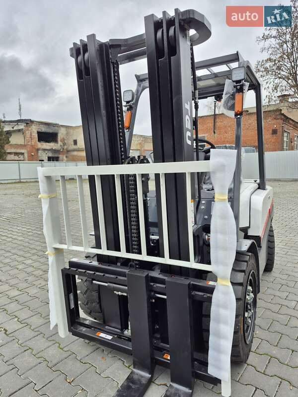 Вилочный погрузчик TEU FD 2025 в Тернополе