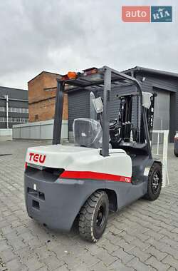 Вилочний навантажувач TEU FD 2025 в Тернополі