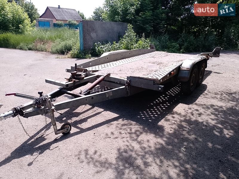 Лафет Thule 2500 2006 в Олександрівці (Краматорського району) фото 4 Лафет Thule 2500 2006 в Олександрівці (Краматорського району)