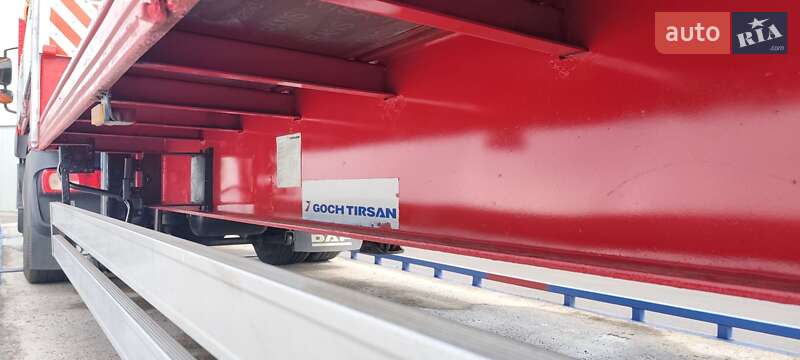 Низкорамна платформа Tirsan XS 2004 в Умані