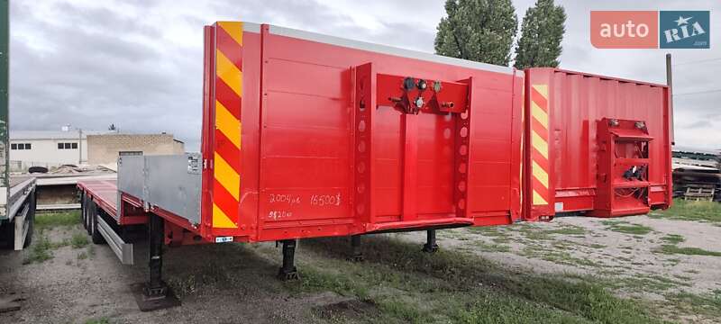 Низкорамна платформа Tirsan XS 2004 в Умані