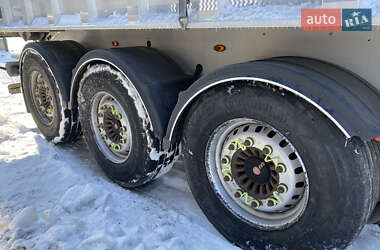 Зерновоз - полуприцеп Tisvol SVAL 2013 в 