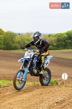 Мотоцикл Кросс TM Racing MX 2010 в Вараше