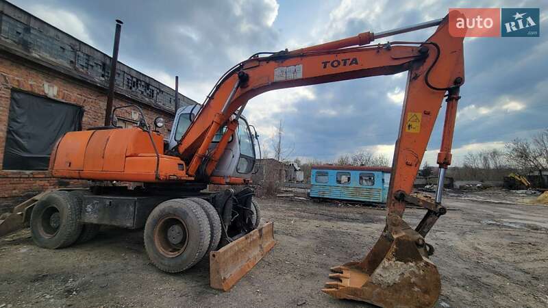 Колесный экскаватор TOTA TX 2007 в Харькове