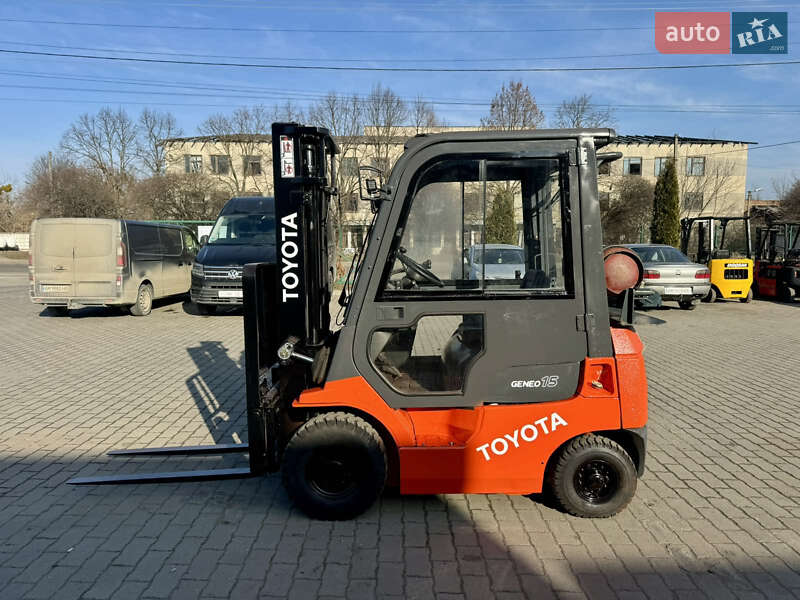 Вилочний навантажувач Toyota 02-7-FGF-15 2005 в Радомишлі фото 2 Вилочний навантажувач Toyota 02-7-FGF-15 2005 в Радомишлі