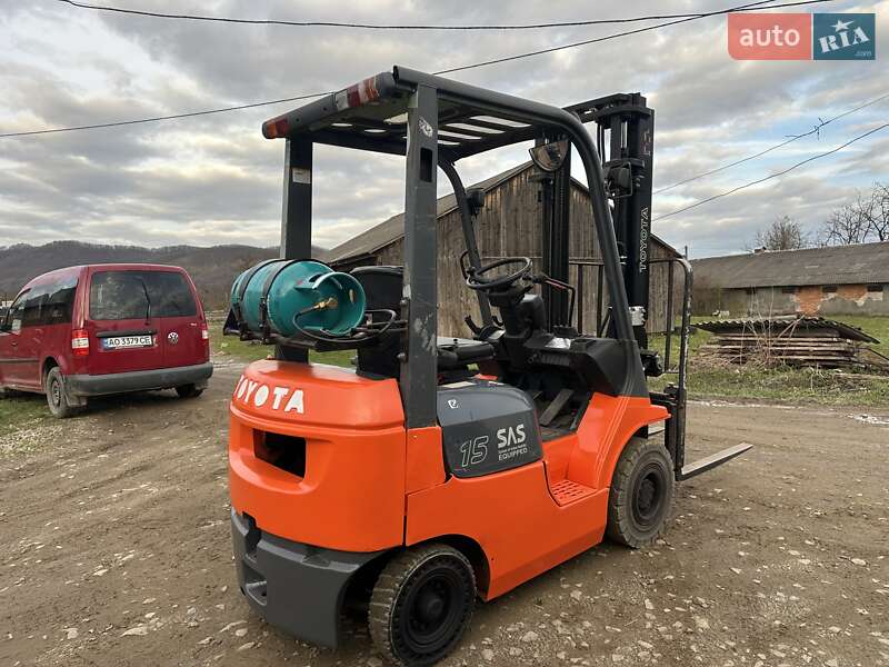 Вилочний навантажувач Toyota 02-7-FGF-15 2006 в Тячеві