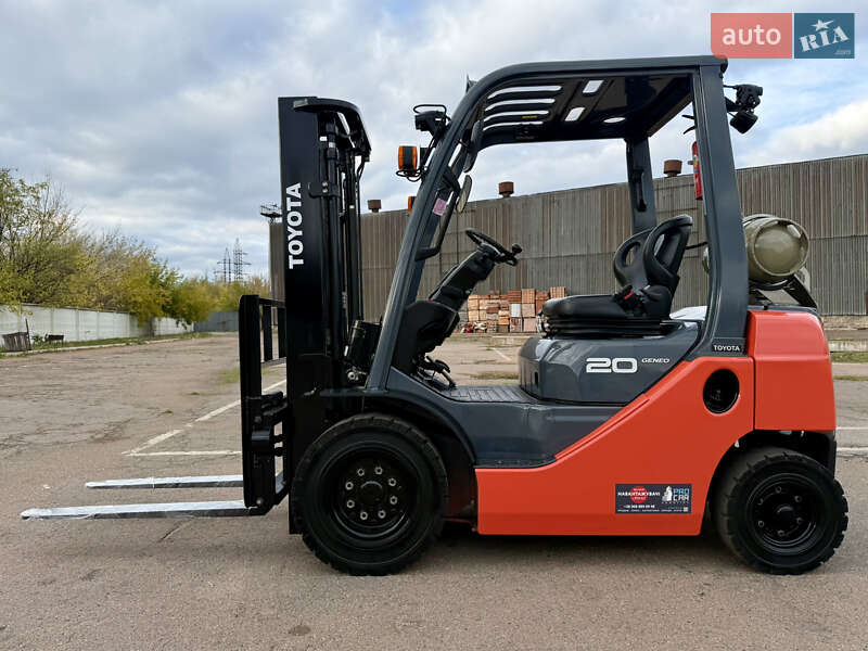 Toyota 02-8FGF20 2020 Toyota 02-8FGF20 2020