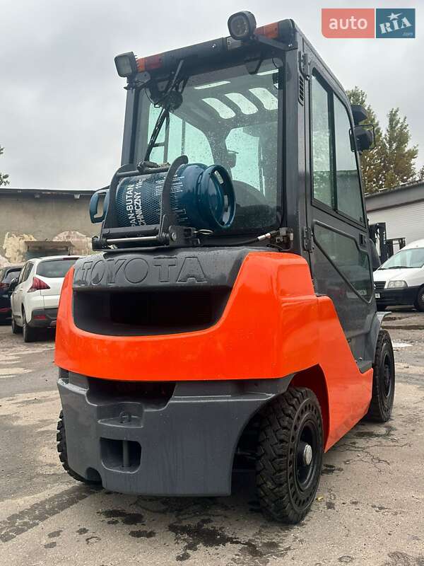 Вилочний навантажувач Toyota 02-8FGF25 2018 в Львові фото 6 Вилочний навантажувач Toyota 02-8FGF25 2018 в Львові