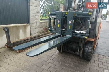 Вилочний навантажувач Toyota 02-8FGJF35 2011 в Києві