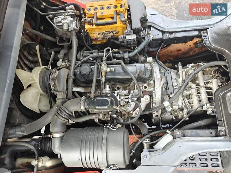 Вилочный погрузчик Toyota 32-8FG18 2010 в Киеве