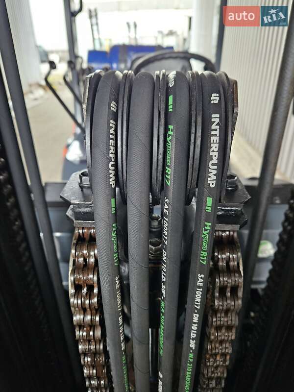 Вилочный погрузчик Toyota 32FG-25 2017 в Киеве