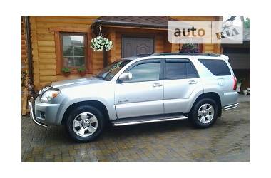 Позашляховик / Кросовер Toyota 4Runner 2007 в 