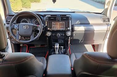 Позашляховик / Кросовер Toyota 4Runner 2019 в Одесі