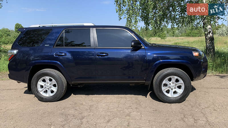 Внедорожник / Кроссовер Toyota 4Runner 2018 в Харькове