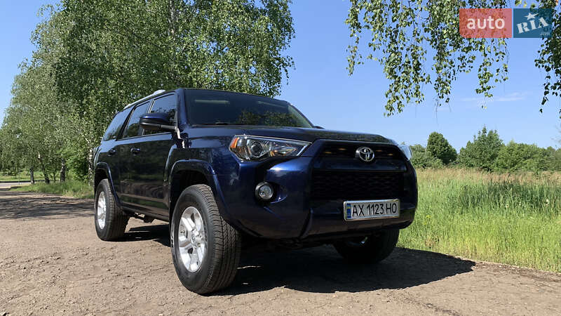 Внедорожник / Кроссовер Toyota 4Runner 2018 в Харькове