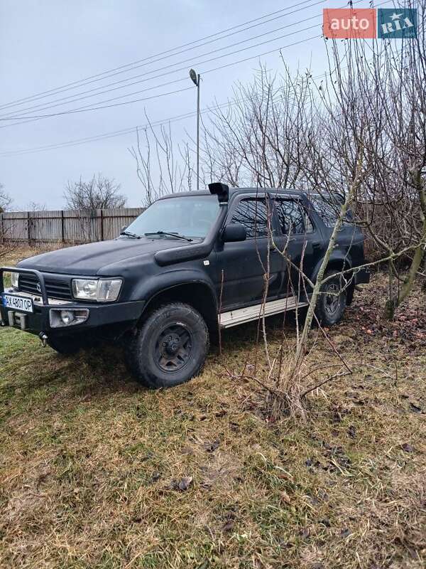 Внедорожник / Кроссовер Toyota 4Runner 1995 в Кегичевке