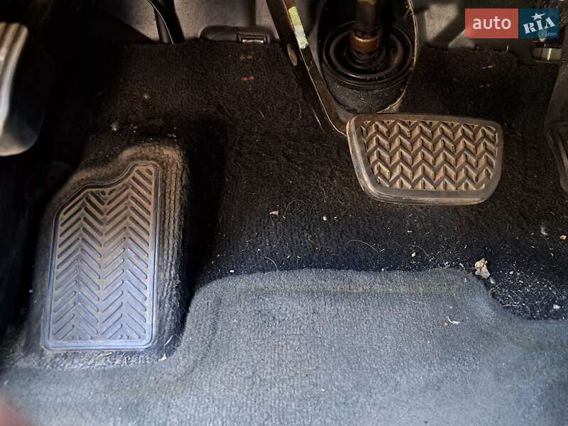 Позашляховик / Кросовер Toyota 4Runner 2011 в Києві