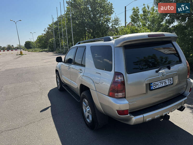 Внедорожник / Кроссовер Toyota 4Runner 2004 в Одессе