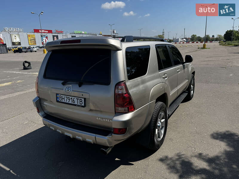 Внедорожник / Кроссовер Toyota 4Runner 2004 в Одессе