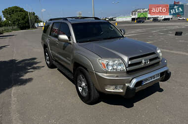Позашляховик / Кросовер Toyota 4Runner 2004 в 