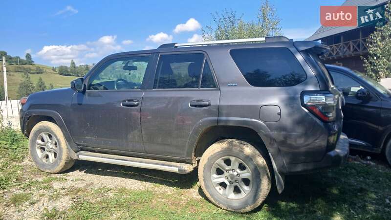 Внедорожник / Кроссовер Toyota 4Runner 2019 в Ивано-Франковске
