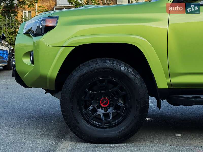 Внедорожник / Кроссовер Toyota 4Runner 2021 в Киеве