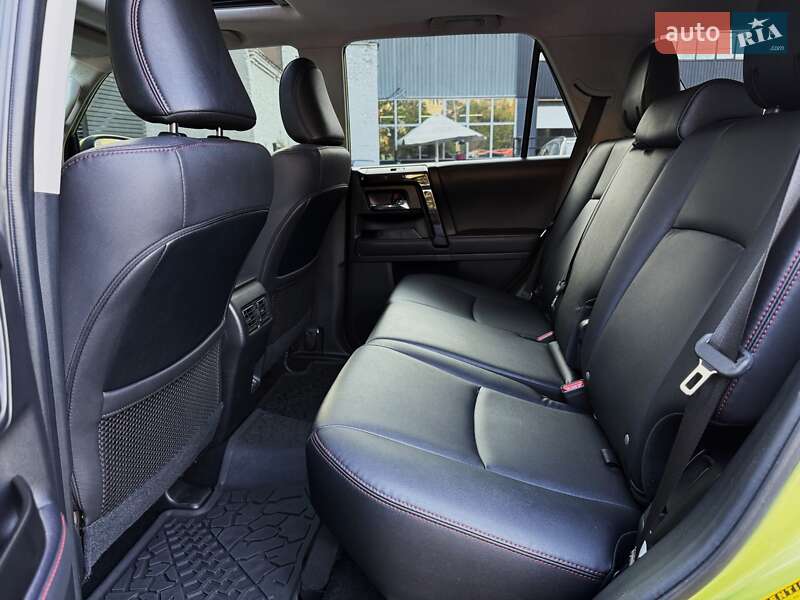 Внедорожник / Кроссовер Toyota 4Runner 2021 в Киеве