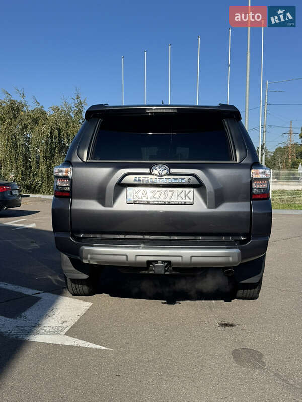 Позашляховик / Кросовер Toyota 4Runner 2020 в Києві фото 3 Позашляховик / Кросовер Toyota 4Runner 2020 в Києві